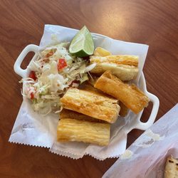 La Perla De Oriente - Yucca fries