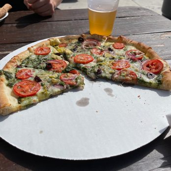 Cloudcroft Brewing Company - Local beer and creek Pizza - Pizza Near Me - Cloudcroft, New Mexico