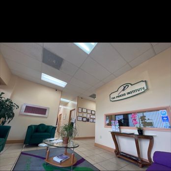 The Praxis Institute - Massage Schools Near Me - Hialeah, Florida The Praxis Institute - Massage Schools Near Me - Hialeah, Florida