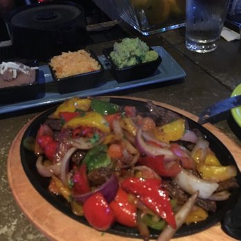 Cafe con Leche - Eating amazing fajitas! Great drinks, great food!!! - Mexican Near Me - Chicago, Illinois Cafe con Leche - Eating amazing fajitas! Great drinks, great food!!! - Mexican Near Me - Chicago, Illinois