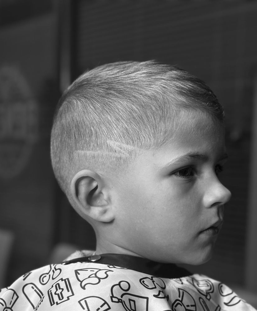 Beney's Barbershop Logo