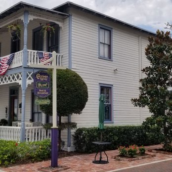 Carriage Way Inn Bed & Breakfast - Bed & Breakfast Near Me - Saint Augustine, Florida Carriage Way Inn Bed & Breakfast - Bed & Breakfast Near Me - Saint Augustine, Florida