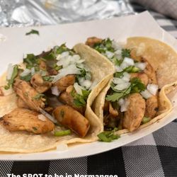 The Spot Normangee - Chicken fajita tacos