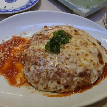 Bottiglia - Chicken Parmesan - Italian Near Me - Henderson, Nevada