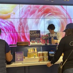Bath & Body Works
