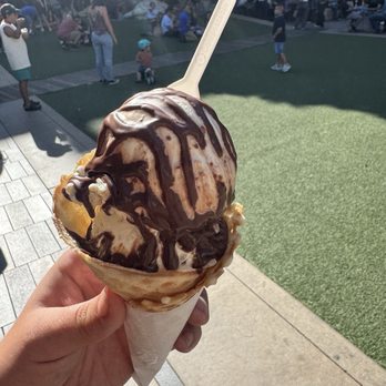 Smitten Ice Cream - Waffle cone - Ice Cream & Frozen Yogurt Near Me - San Jose, California Smitten Ice Cream - Waffle cone - Ice Cream & Frozen Yogurt Near Me - San Jose, California