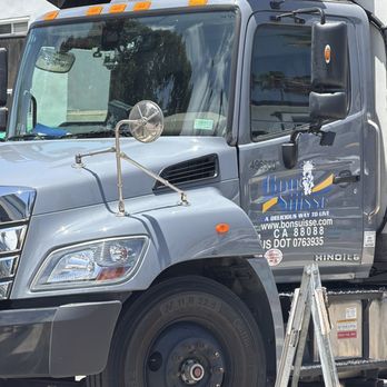 Shore Rider - Delivery truck - American Near Me - La Jolla, California Shore Rider - Delivery truck - American Near Me - La Jolla, California