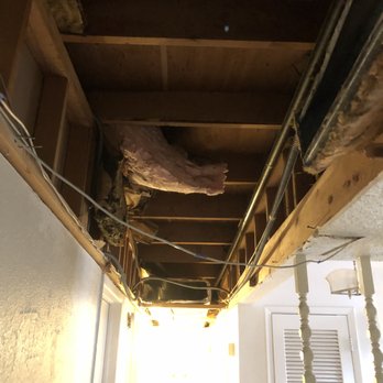 Lorenzo's Contractor Roofing & Remodeling - Old ductwork space awaits replacement - General Contractors Near Me - El Paso, Texas