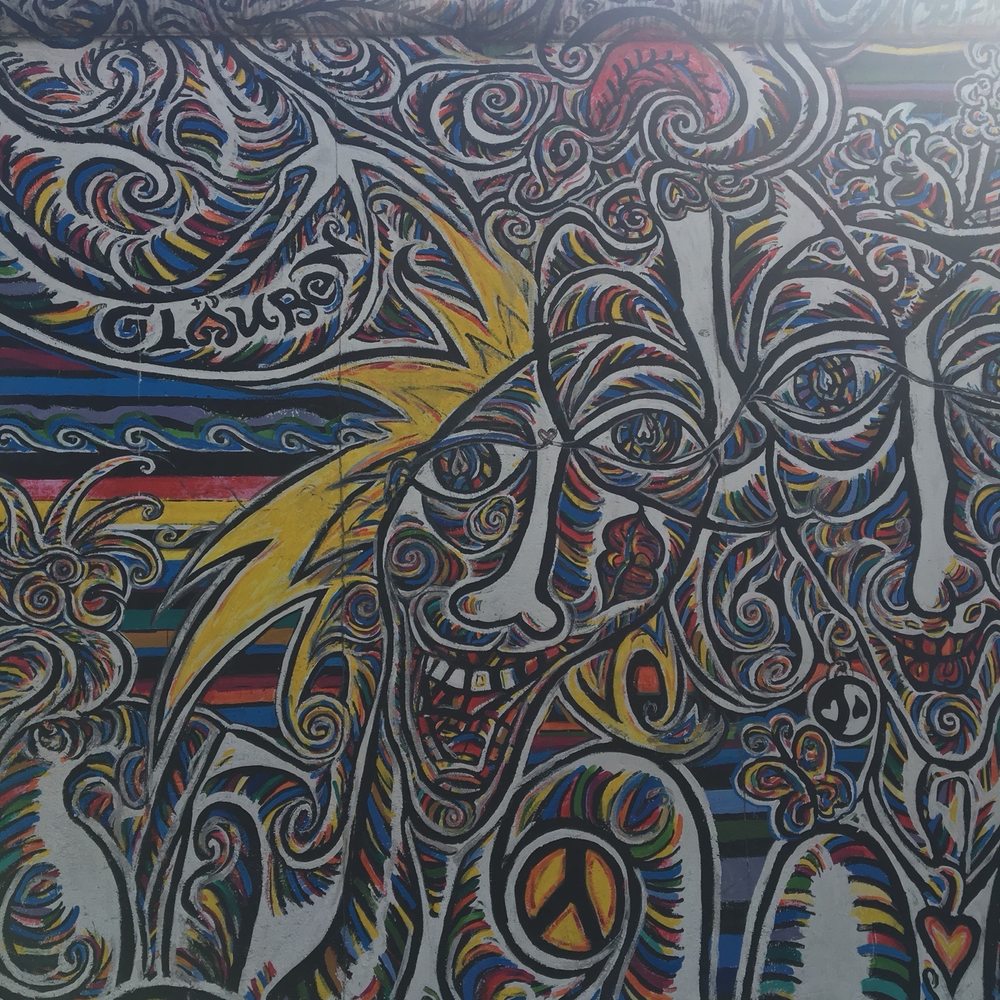 East Side Gallery - Schamil Gimajev's "Worlds People, wir sind ein Volk" - Landmarks & Historical Buildings Near Me - Berlin, BE East Side Gallery - Schamil Gimajev's "Worlds People, wir sind ein Volk" - Landmarks & Historical Buildings Near Me - Berlin, BE