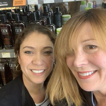 Great Clips - Jennifer understands curly and wavy hair. Love my cut. - Hair Salons Near Me - Valencia, California