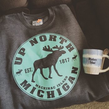 Riviera Motel - Hotels Near Me - Mackinaw City, Michigan