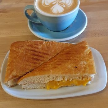 De Fer Coffee - Coffee & Tea Near Me - Pittsburgh, Pennsylvania De Fer Coffee - Coffee & Tea Near Me - Pittsburgh, Pennsylvania
