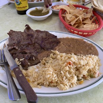 La Mexicana Restaurant - Mexican Near Me - Oakland, California