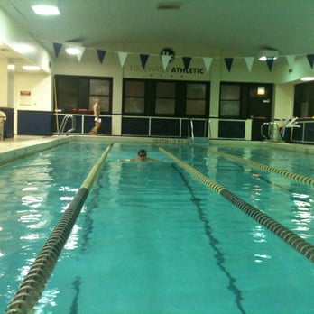 Edgewater Athletic Club - Gyms Near Me - Chicago, Illinois