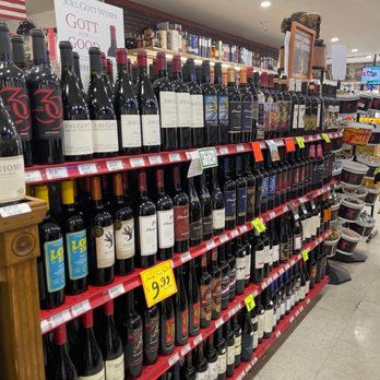 Lakeside Liquor Store - a wide selection of wines - Beer, Wine & Spirits Near Me - Lakeside, California