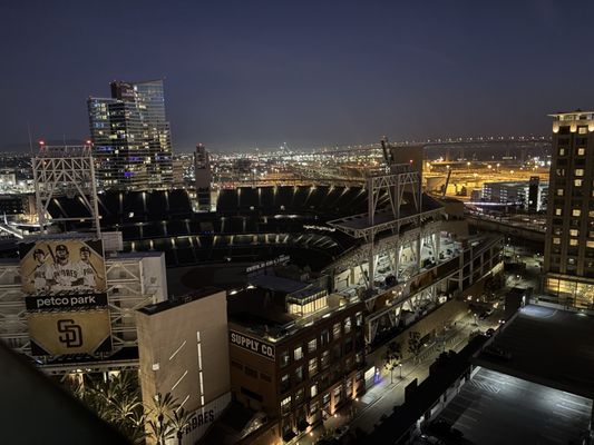Altitude Sky Lounge by null
