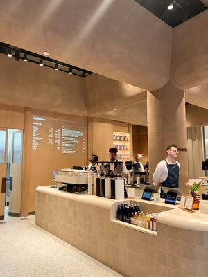 WatchHouse 5th Ave. by null
