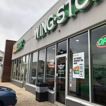 Wingstop - Chicken Wings Near Me - Hicksville, New York