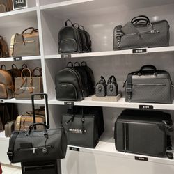 Michael Kors - 11.2023