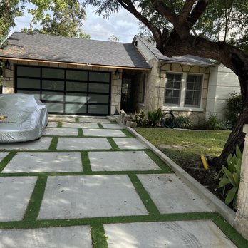 210 Garage Doors - Metal & glass garage door from 210 Garage Doors. - Garage Door Services Near Me - Pipe Creek, Texas 210 Garage Doors - Metal & glass garage door from 210 Garage Doors. - Garage Door Services Near Me - Pipe Creek, Texas