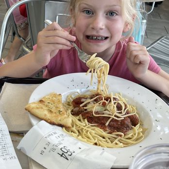 McDonald's - Linguine noodles with Bolognese sauce - Burgers Near Me - Orlando, Florida McDonald's - Linguine noodles with Bolognese sauce - Burgers Near Me - Orlando, Florida