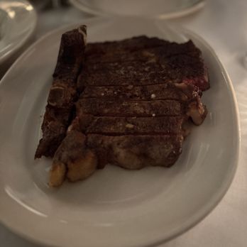 Linny’s - Bone in ribeye - Steakhouses Near Me - Toronto, Ontario Linny’s - Bone in ribeye - Steakhouses Near Me - Toronto, Ontario