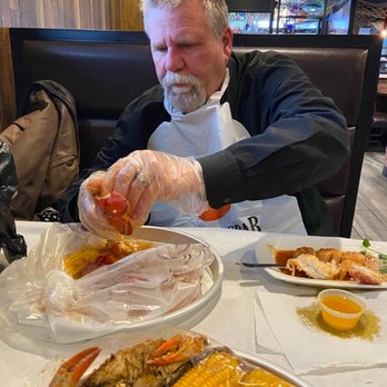 Crafty Crab - Lobster and blue crabs - Seafood Near Me - Houston, Texas