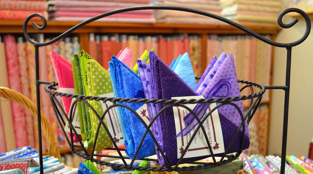 YANKEE PRIDE QUILTS Updated September 2024 9 Main St, Essex