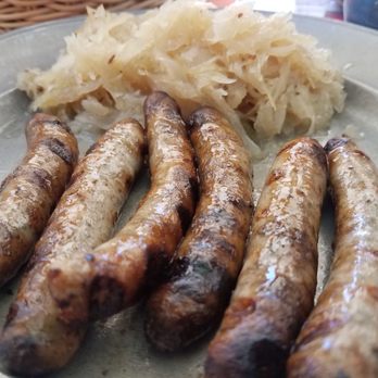 Behringer's Bratwursthäuste - Nurnburg sausages and kraut - German Near Me - Nuremberg, BY