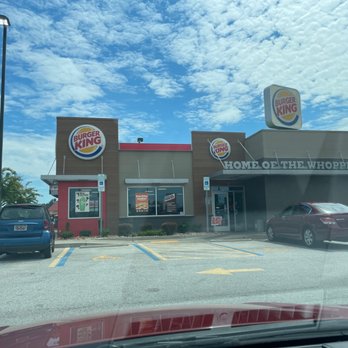 Burger King - Exterior - Burgers Near Me - Spartanburg, South Carolina Burger King - Exterior - Burgers Near Me - Spartanburg, South Carolina