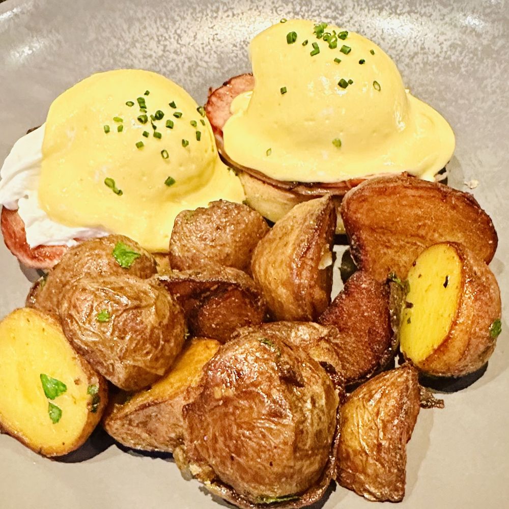 The Commoner - Eggs Benedict - New American Near Me - Pittsburgh, Pennsylvania The Commoner - Eggs Benedict - New American Near Me - Pittsburgh, Pennsylvania