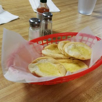 Cacique's Corner Restaurant - Cuban Near Me - Miami, Florida