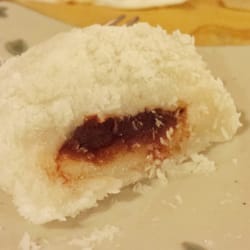 Fujiyama - Half eaten mochi