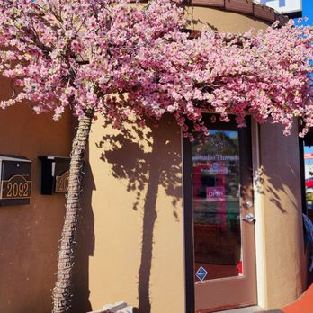 Studio Thread - Studio - Threading Services Near Me - Ventura, California