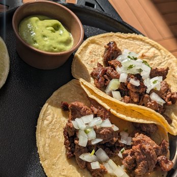 Costera Cocina Tulum - Chicago - Steak tacos with creamy guacamole avocado sauce - Mexican Near Me - Chicago, Illinois Costera Cocina Tulum - Chicago - Steak tacos with creamy guacamole avocado sauce - Mexican Near Me - Chicago, Illinois