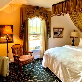 Cozy Rose Inn - Bed & Breakfast Near Me - Grandview, Washington Cozy Rose Inn - Bed & Breakfast Near Me - Grandview, Washington
