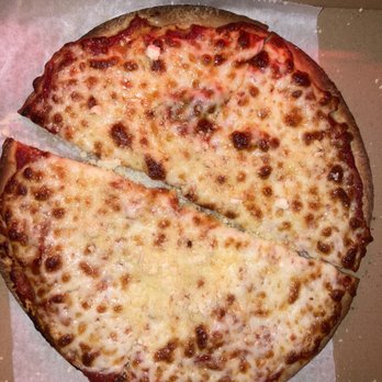 Groovy's - Small 10" cheese pizza more like 8" $14??!! Crazy  A gigantic slice at pizza Rustica/pizza bar costs $6 and is the same size .. - Pizza Near Me - Miami Beach, Florida