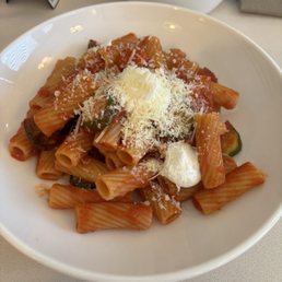 Rigatoni Rigatoni