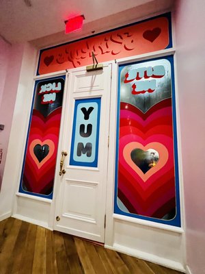 Kinky's Dessert Bar | Drinks, Birthdays, Bachelorettes by null