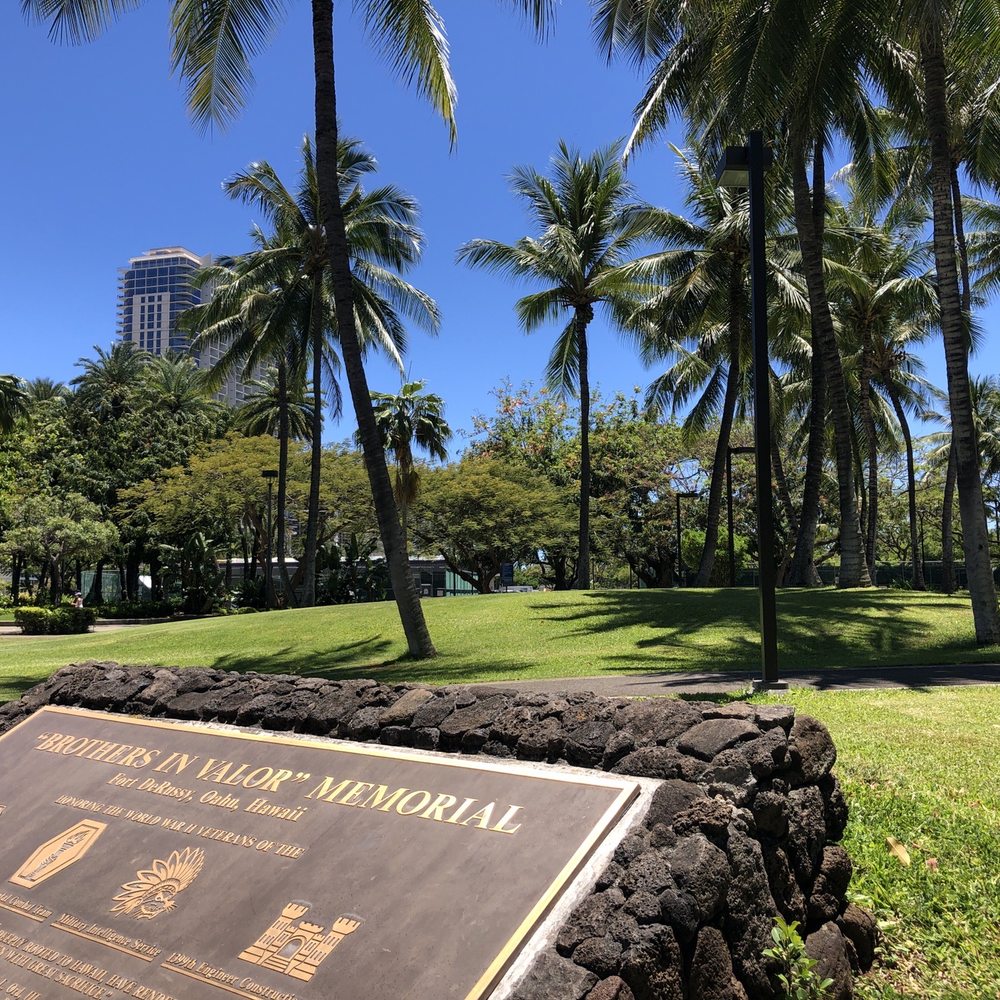 Brothers in Valor Memorial - Landmarks & Historical Buildings Near Me - Honolulu, Hawaii Brothers in Valor Memorial - Landmarks & Historical Buildings Near Me - Honolulu, Hawaii