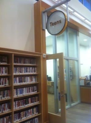 Berkeley Public Library - Tarea Hall Pittman South Branch by null