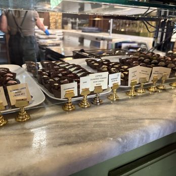 Tempered Fine Chocolates - Chocolatiers & Shops Near Me - Nashville, Tennessee Tempered Fine Chocolates - Chocolatiers & Shops Near Me - Nashville, Tennessee