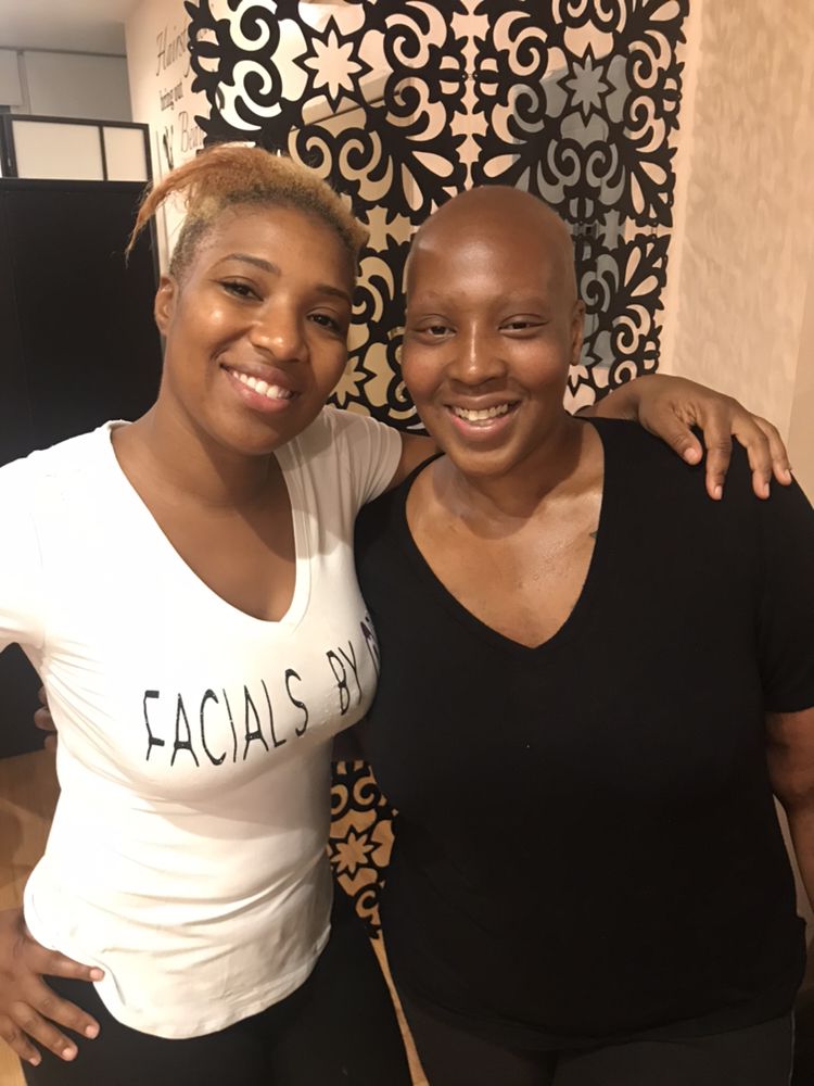 Facial's by Obina Logo