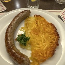 Restaurant Brasserie Johanniter - Bratwurst with Hash Browns!