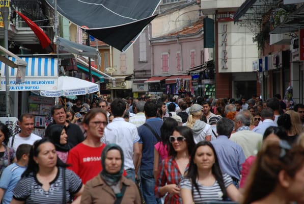 Kemeraltı Bazaar by null