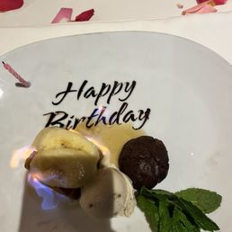 The Bananas Foster Butter Cake was yummy. The Bananas Foster Butter Cake was yummy.