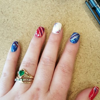 Lush Nail Bar - Nail Salons Near Me - Centennial, Colorado