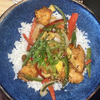 Drunken Fish - Central West End - Pineapple Chicken Bowl - Japanese Near Me - Saint Louis, Missouri Drunken Fish - Central West End - Pineapple Chicken Bowl - Japanese Near Me - Saint Louis, Missouri