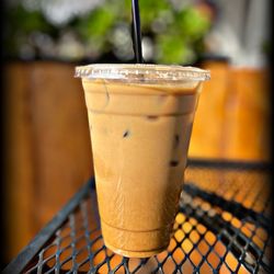 Coffee Bandits - Iced Cinnamon Vanilla Latte with oat milk.