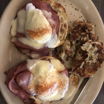 Snooze, an A.M. Eatery - Ham Benedict III - Breakfast & Brunch Near Me - Austin, Texas